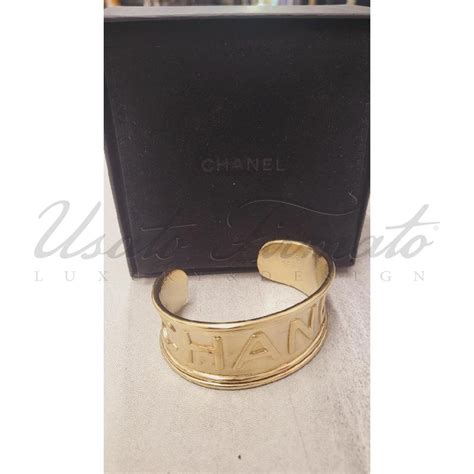 chanel bracciale rigido|Bracciali Chanel in metallo Dorato .